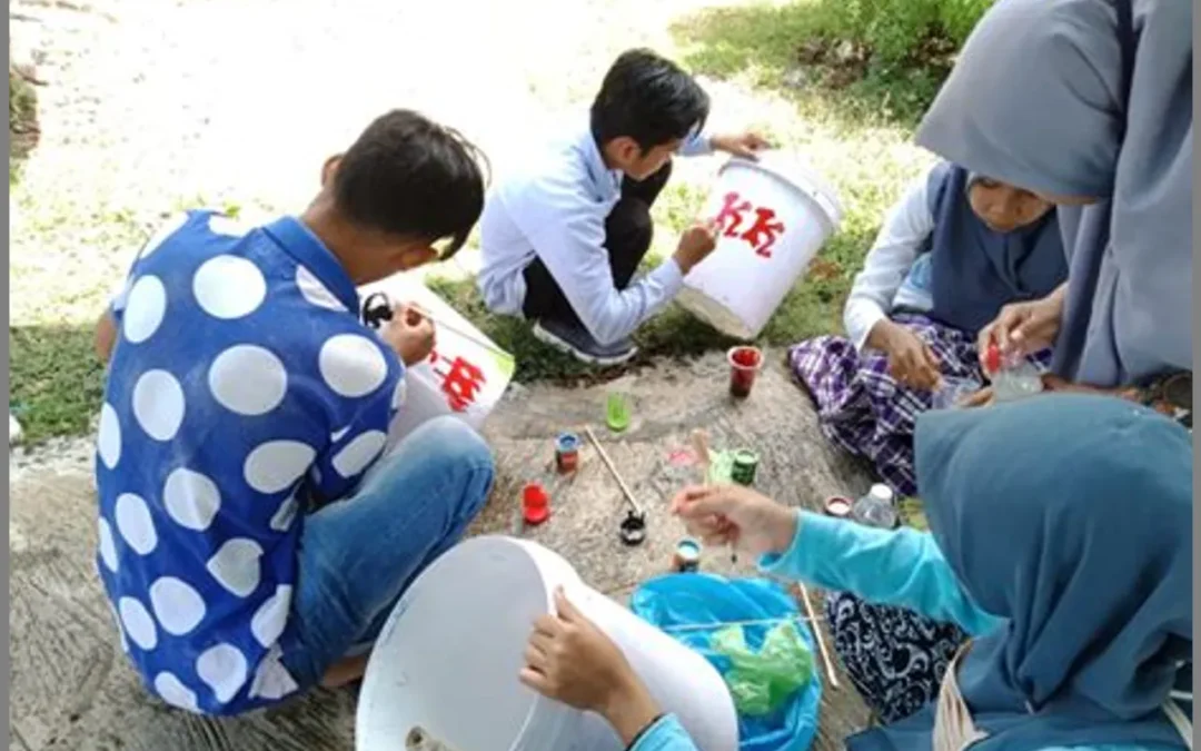 Membangun Kemandirian Keuangan melalui Bank Sampah: Mendukung Pertumbuhan Ekonomi Lokal